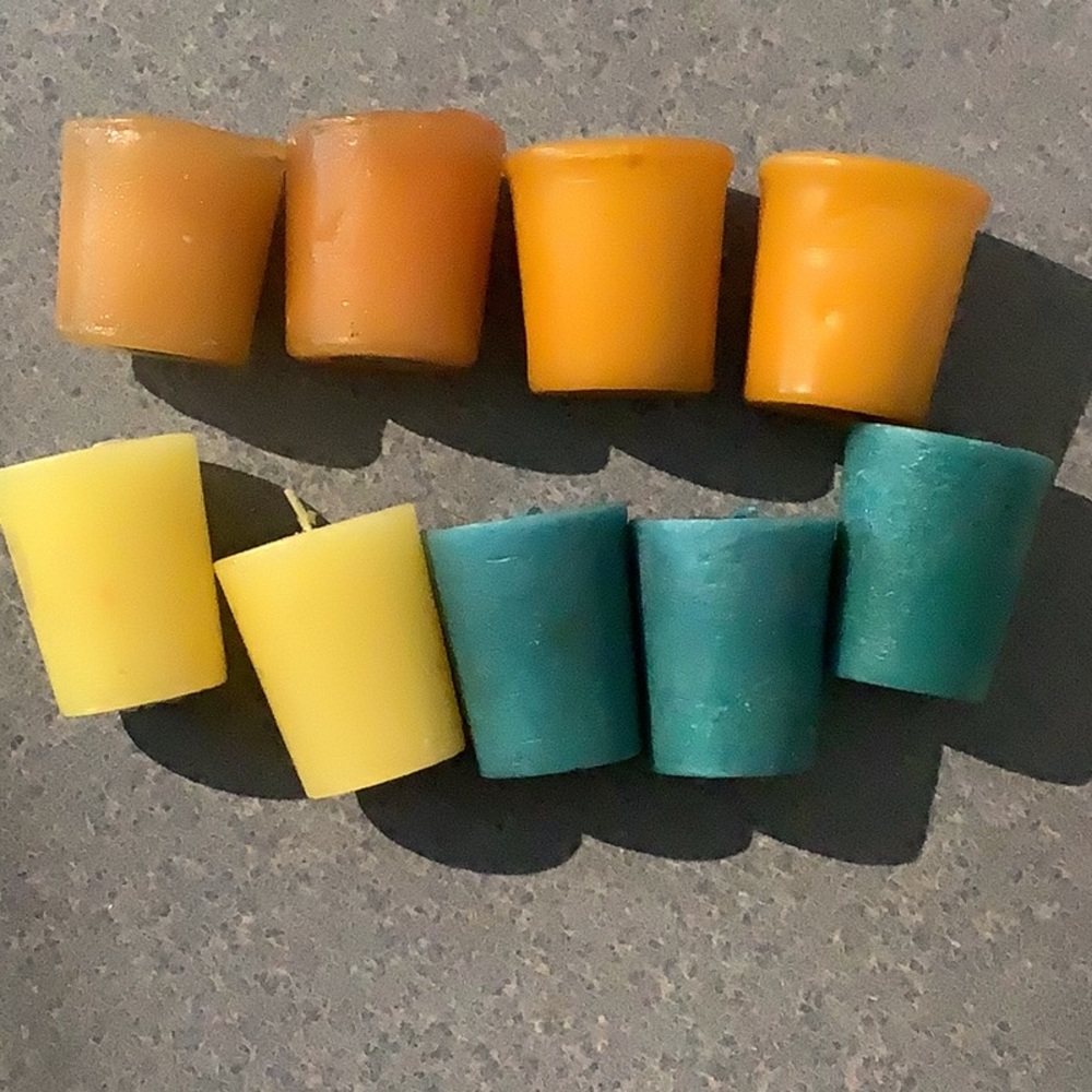 Lot of 9 votive candle refills 5 scents